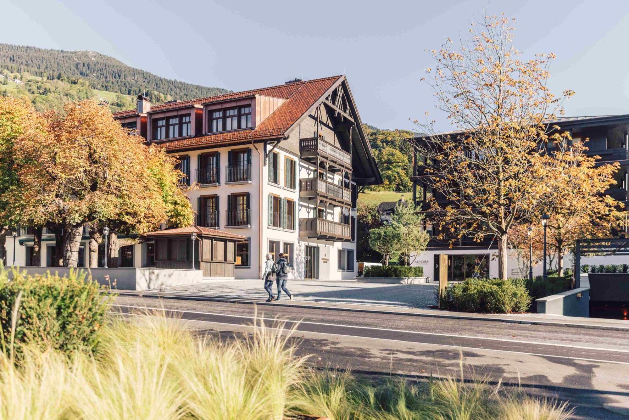 Posthotel Taube Schruns Exteriör bild