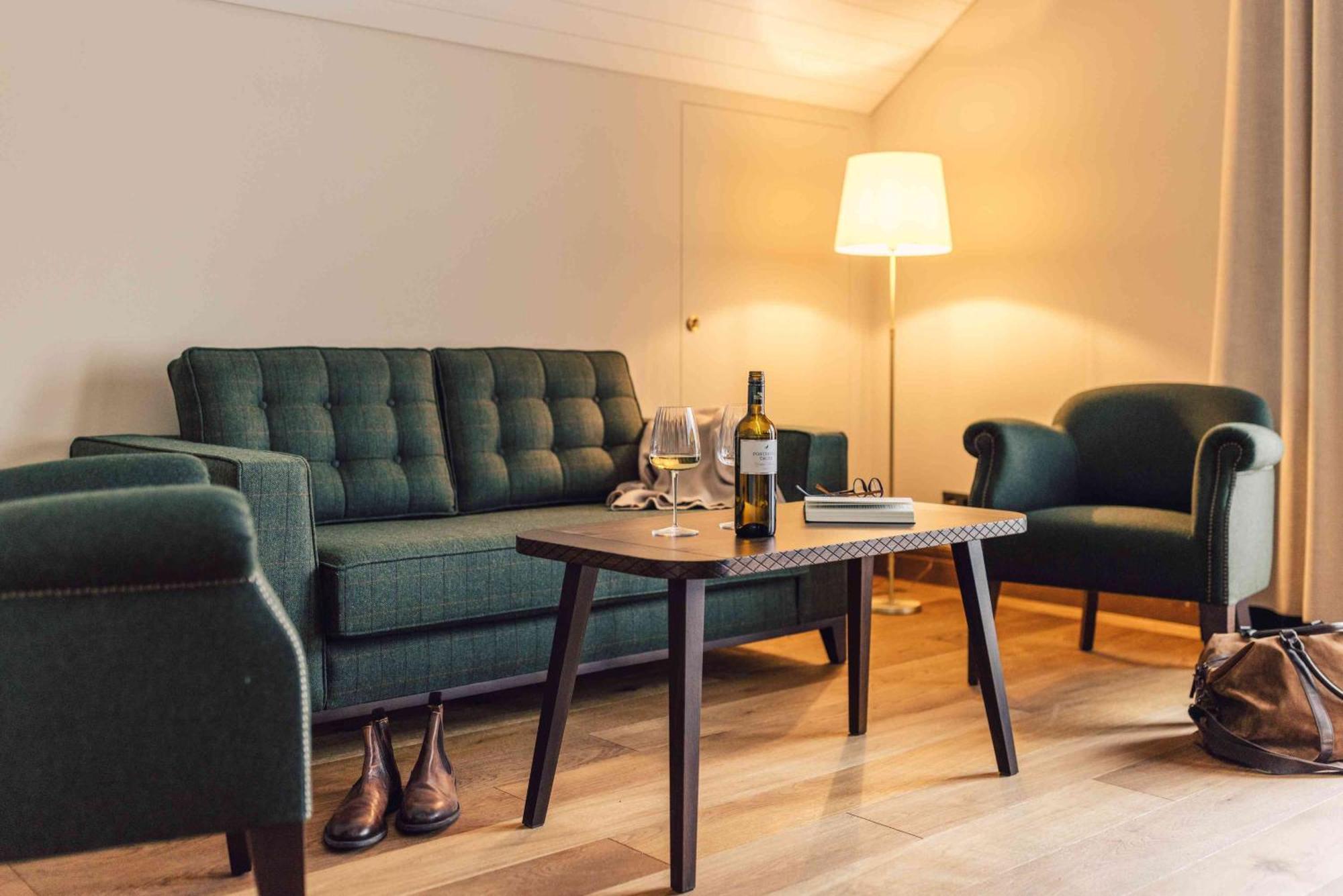 Posthotel Taube Schruns Exteriör bild
