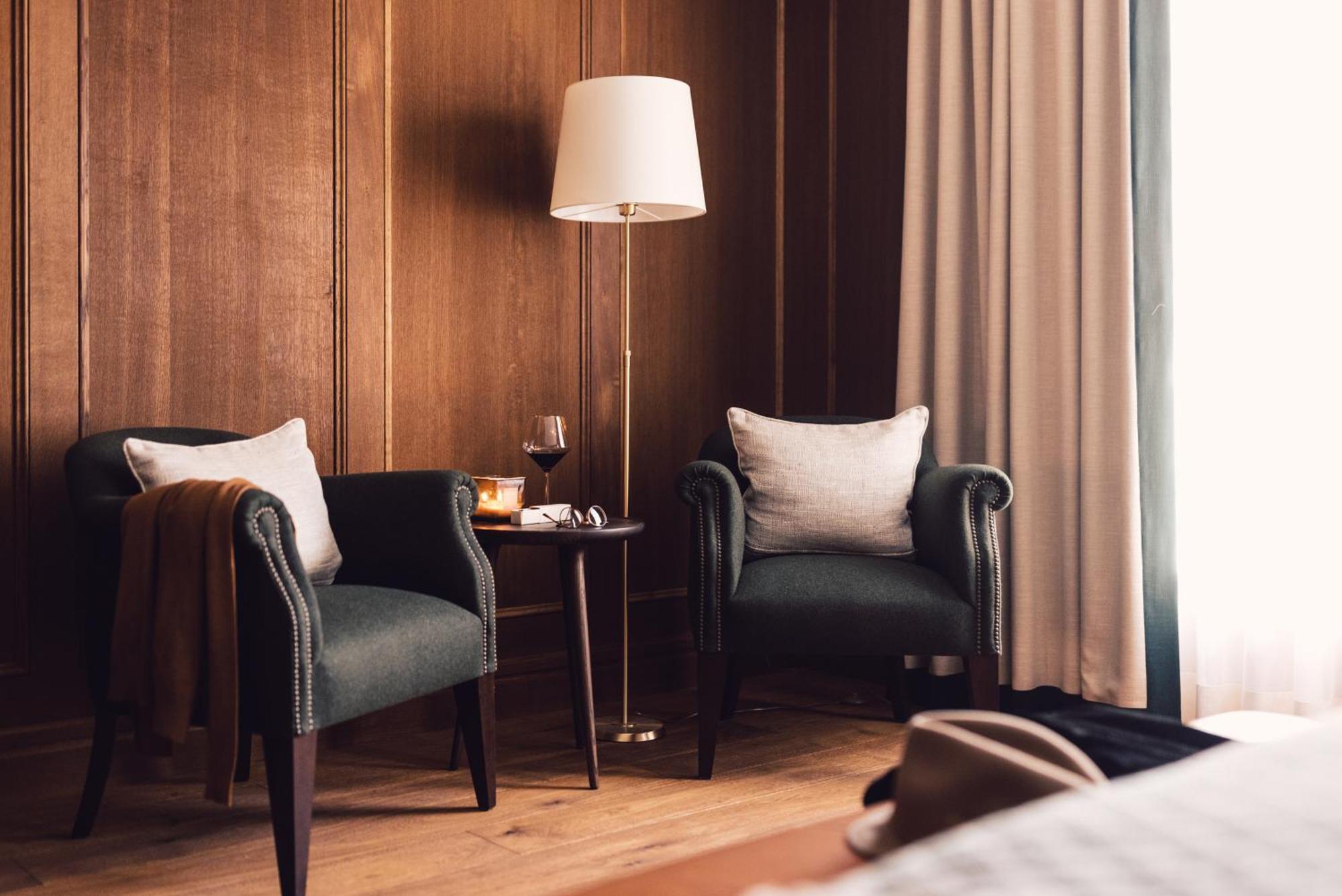 Posthotel Taube Schruns Exteriör bild