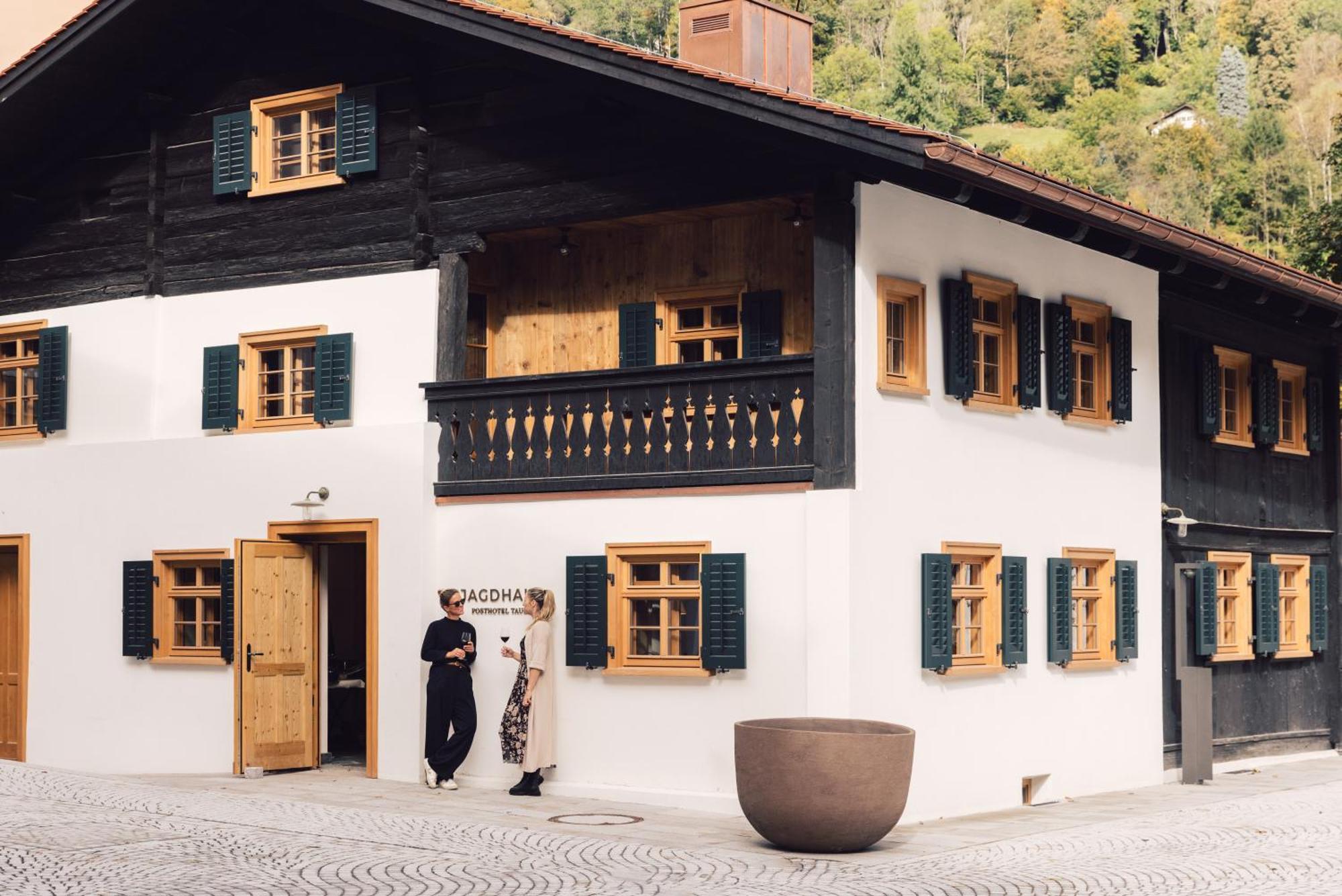 Posthotel Taube Schruns Exteriör bild